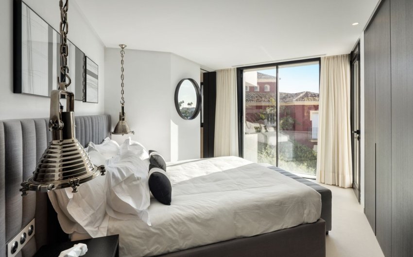 Reventa - Villa -
Benahavís - Costa del Sol