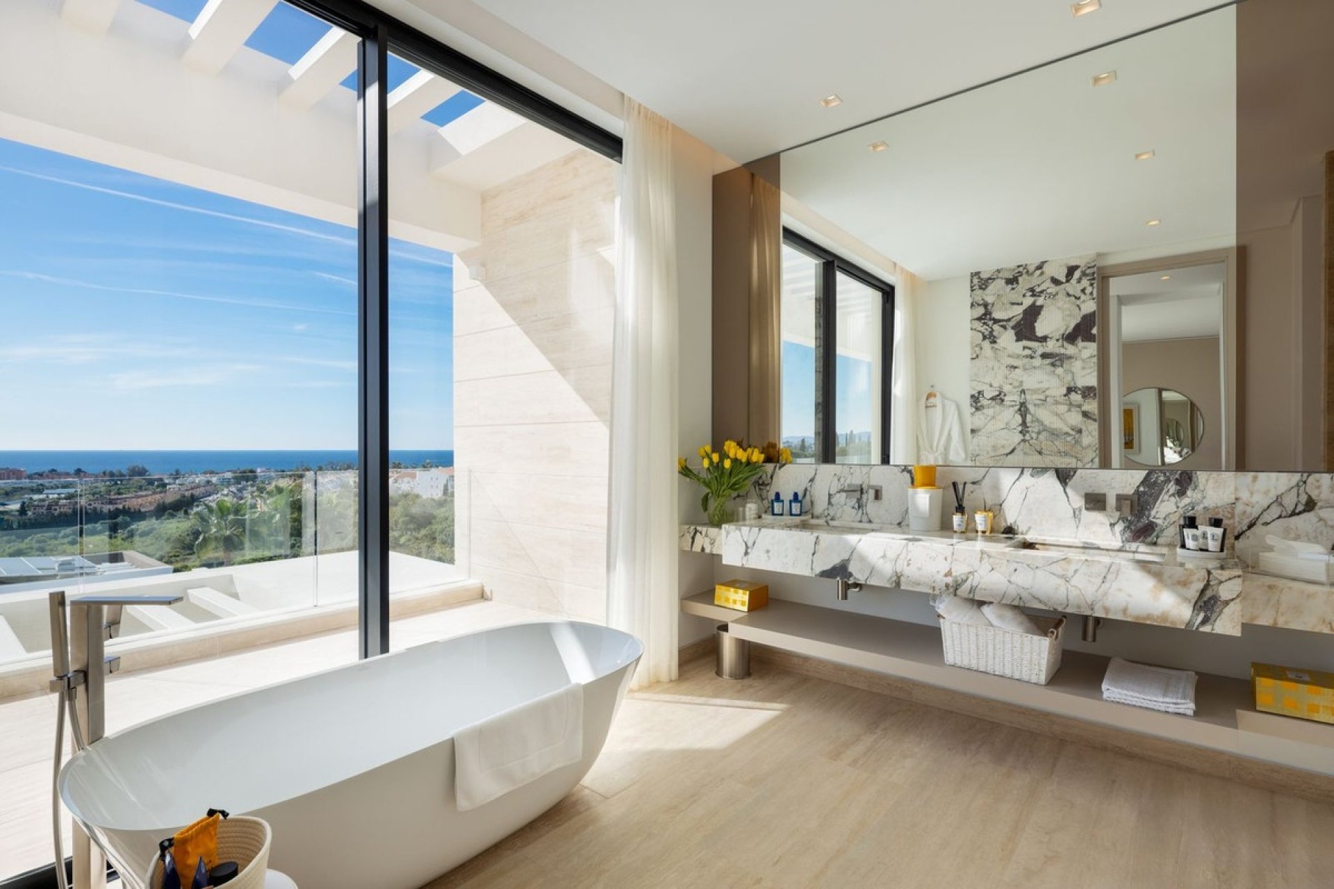 Reventa - Villa -
Benahavís - Costa del Sol