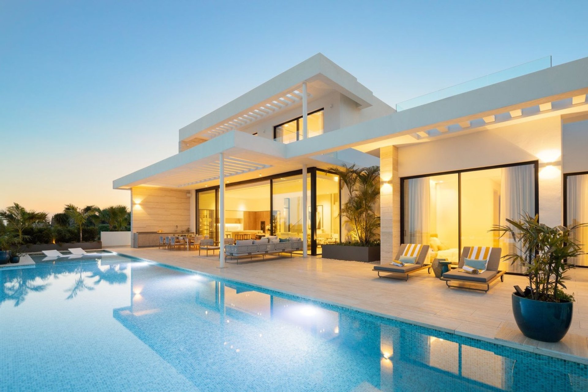 Reventa - Villa -
Benahavís - Costa del Sol