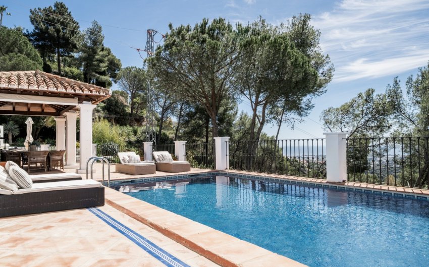 Reventa - Villa -
Benahavís - Costa del Sol