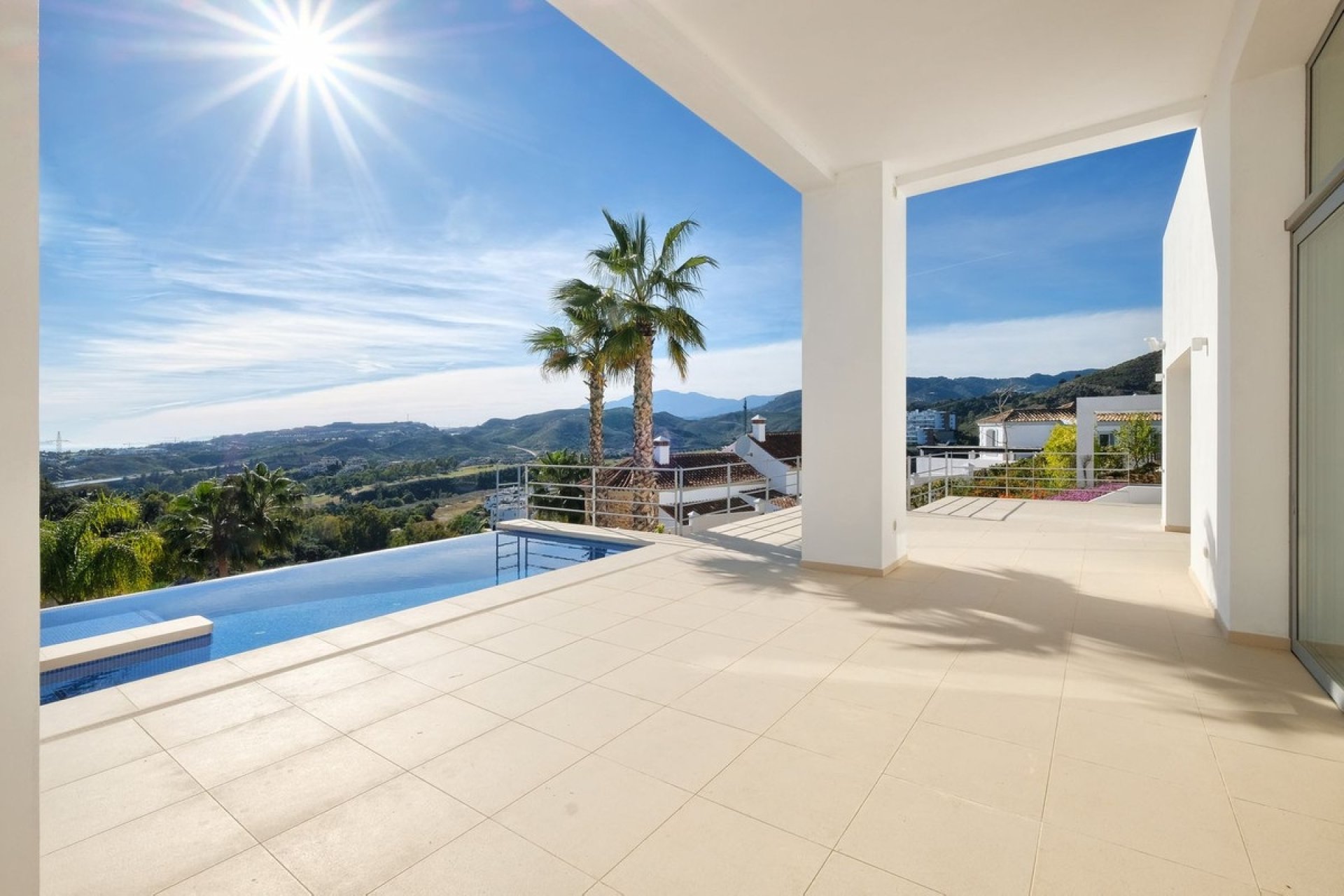 Reventa - Villa -
Benahavís - Costa del Sol