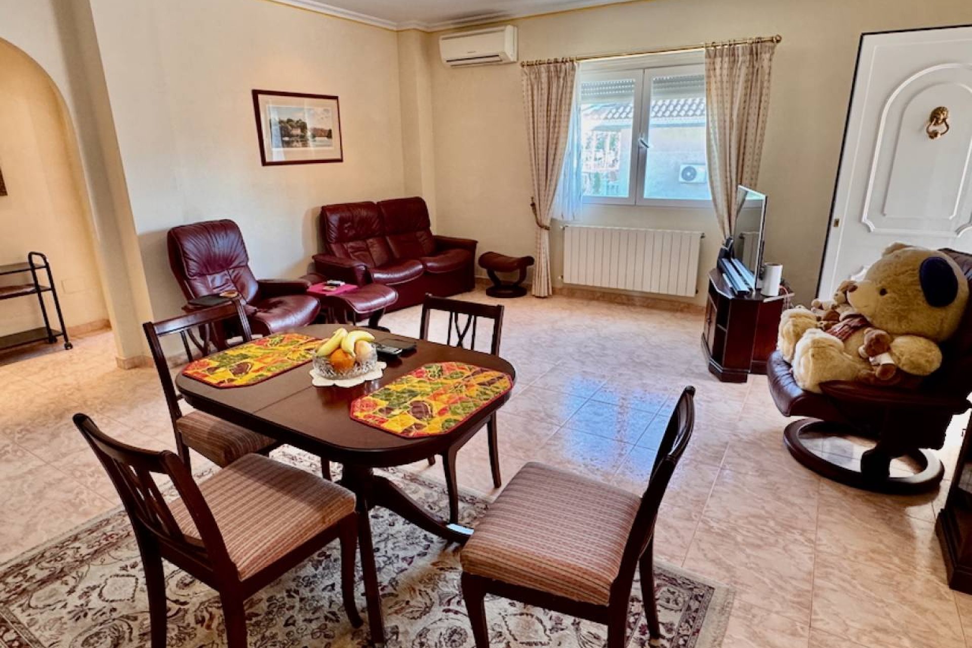 Reventa - Villa -
Benferri