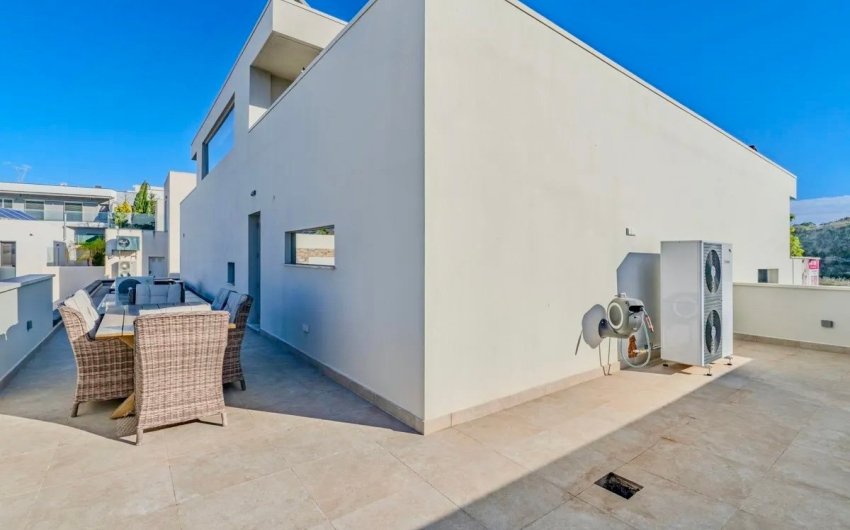 Reventa - Villa -
Benijofar - Costa Blanca