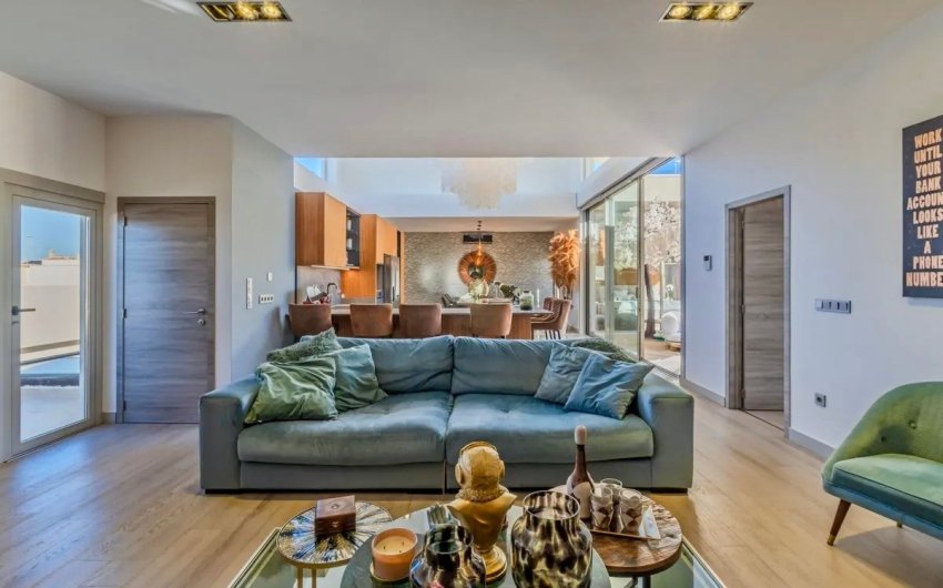 Reventa - Villa -
Benijofar - Costa Blanca
