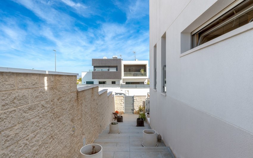 Reventa - Villa -
Benijofar - Costa Blanca