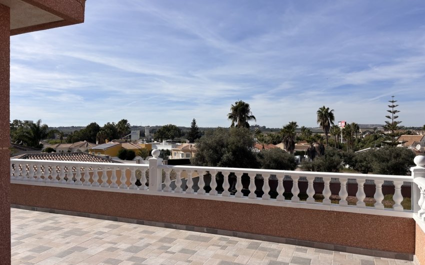 Reventa - Villa -
Benijofar - Costa Blanca