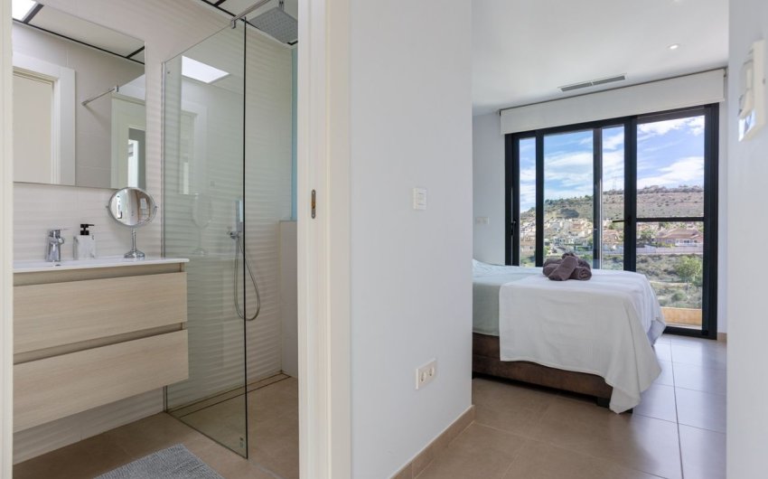 Reventa - Villa -
Benijofar - Costa Blanca