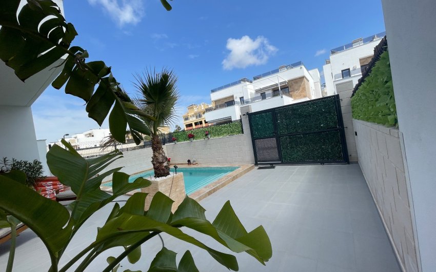 Reventa - Villa -
Benijofar - Costa Blanca