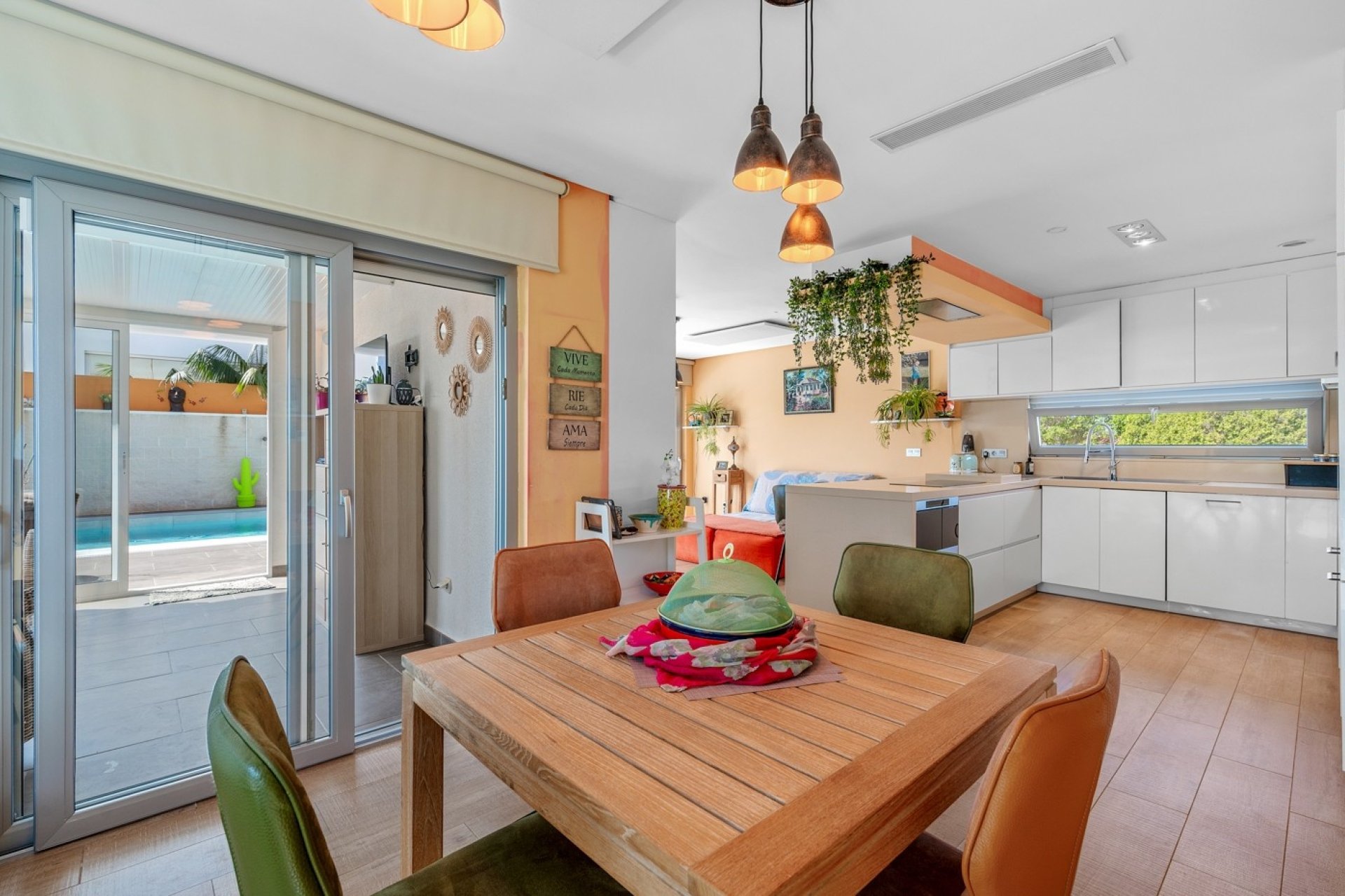 Reventa - Villa -
Benijofar - Costa Blanca