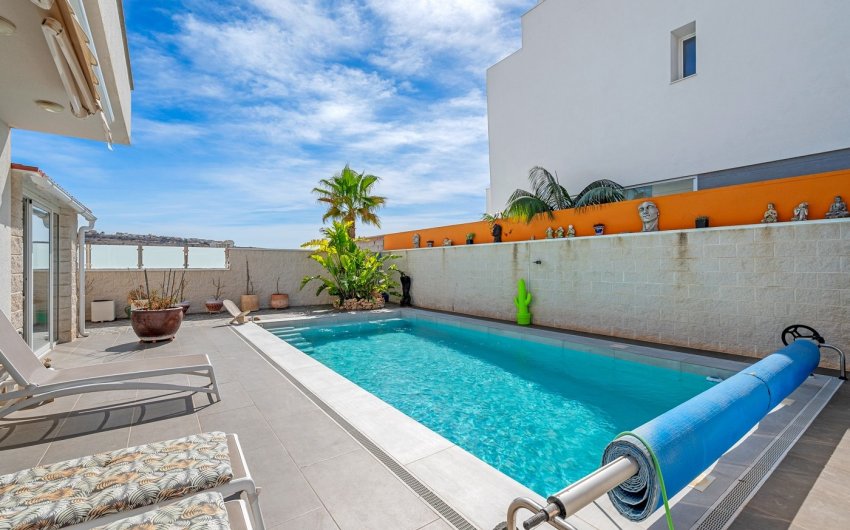 Reventa - Villa -
Benijofar - Costa Blanca
