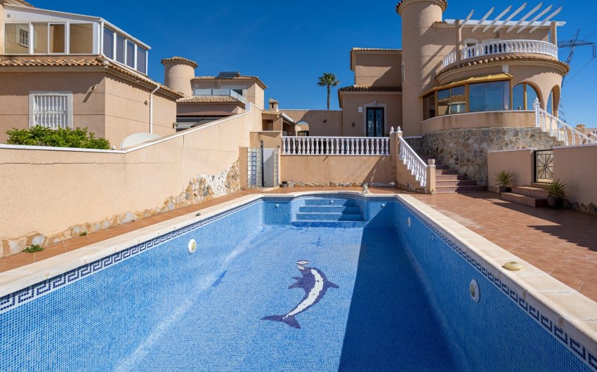 Reventa - Villa -
Benijofar - Costa Blanca