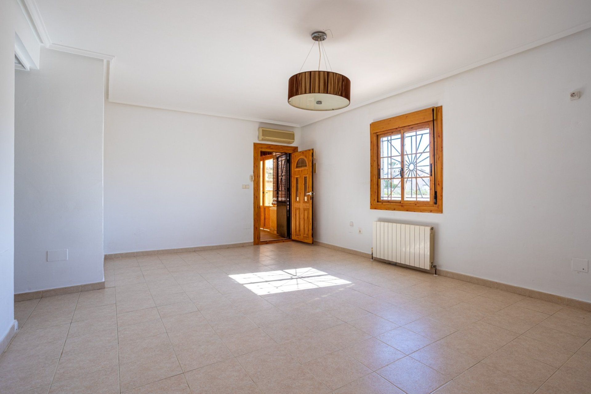 Reventa - Villa -
Benijofar - Costa Blanca