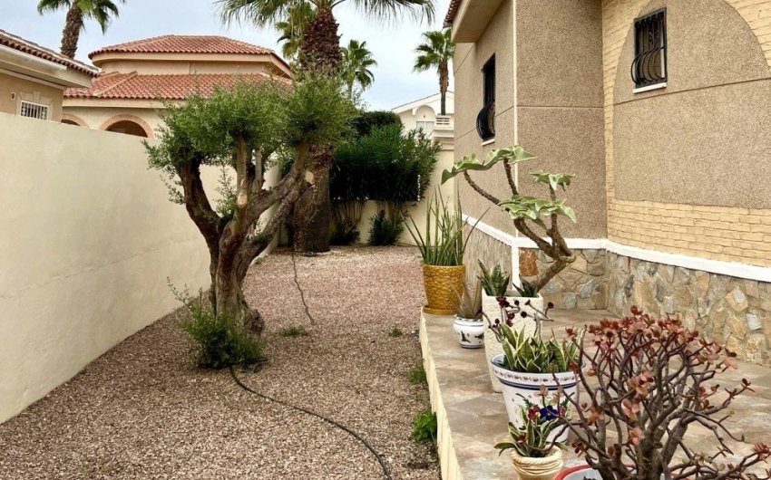 Reventa - Villa -
Benijofar - Costa Blanca