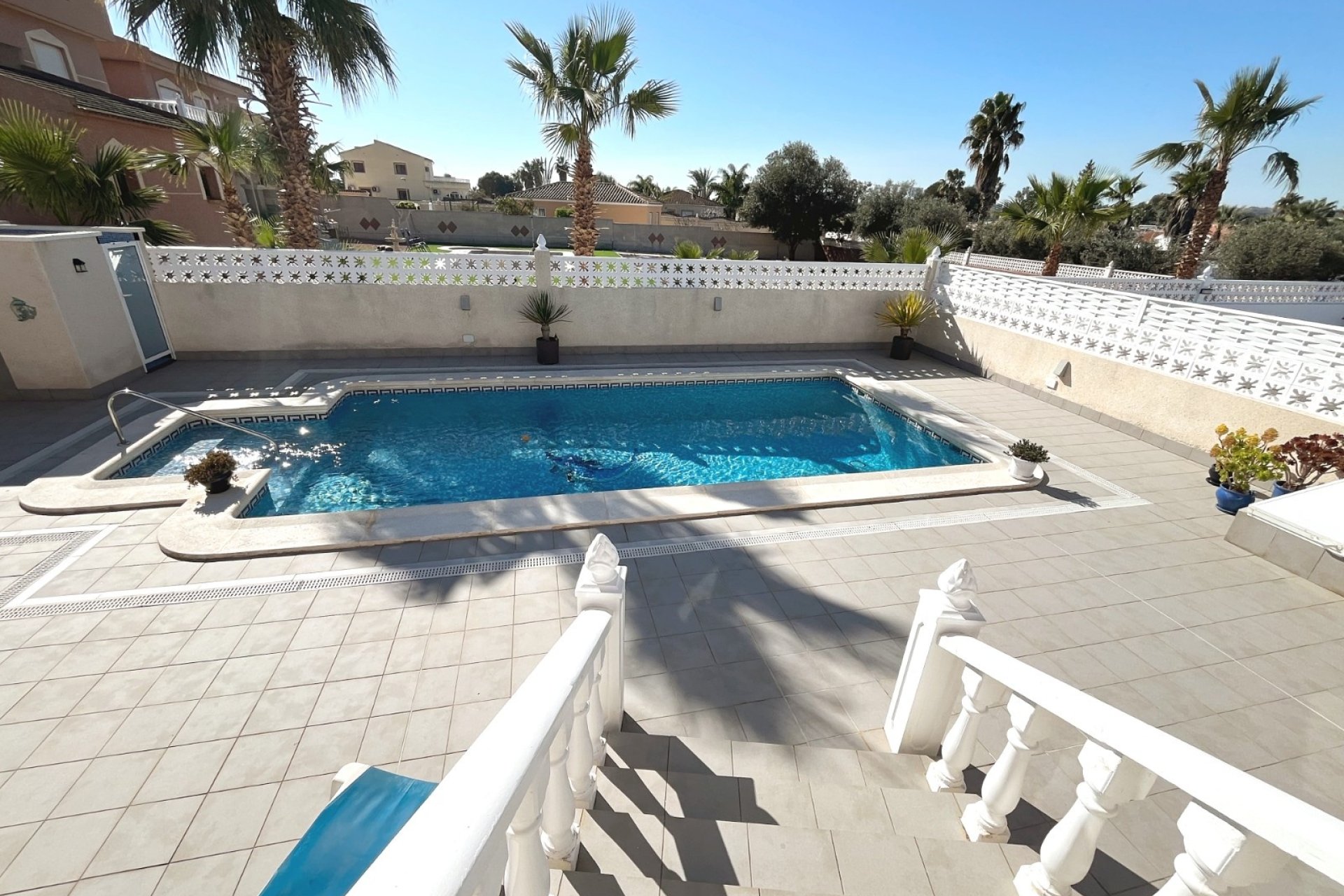 Reventa - Villa -
Benijofar - Monte Azul