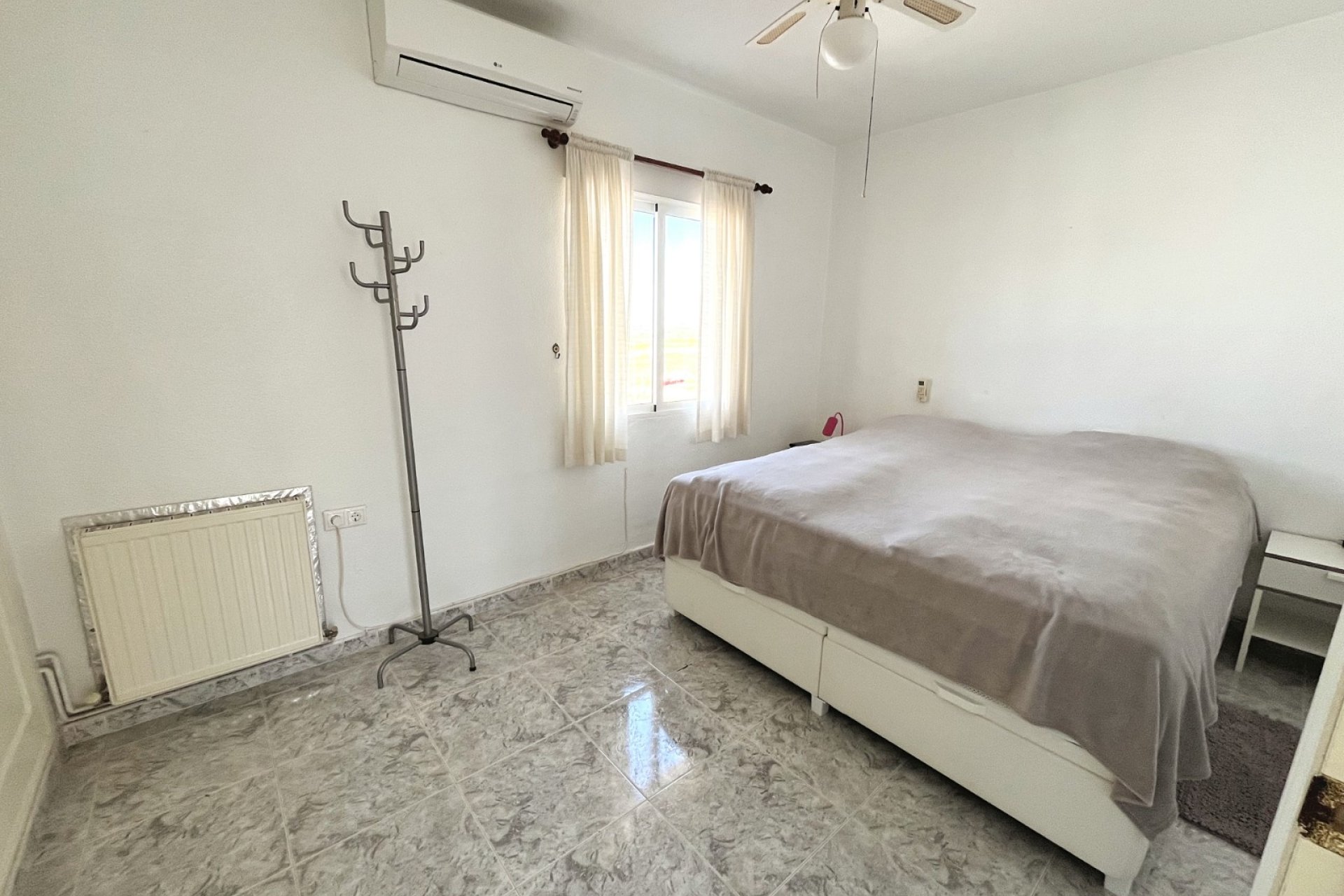 Reventa - Villa -
Benijofar - Monte Azul