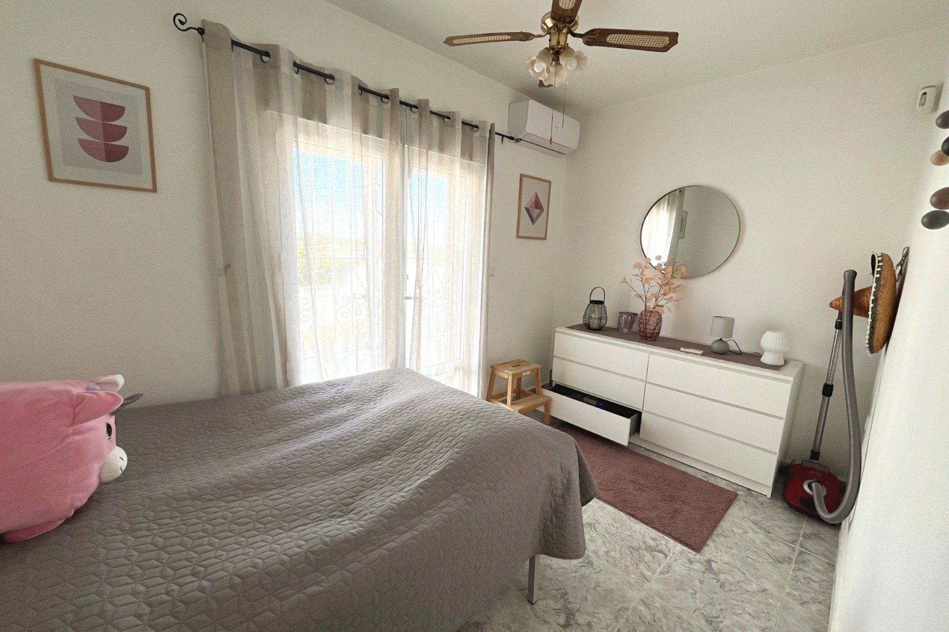 Reventa - Villa -
Benijofar - Monte Azul