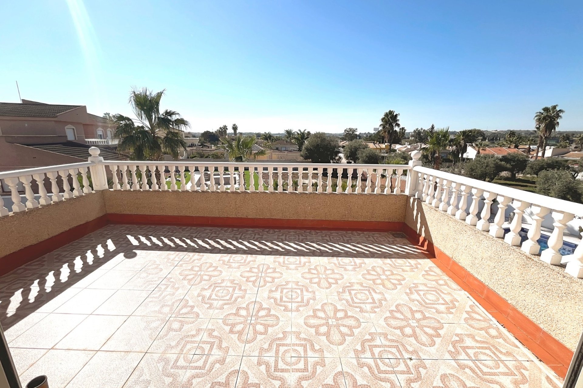 Reventa - Villa -
Benijofar - Monte Azul