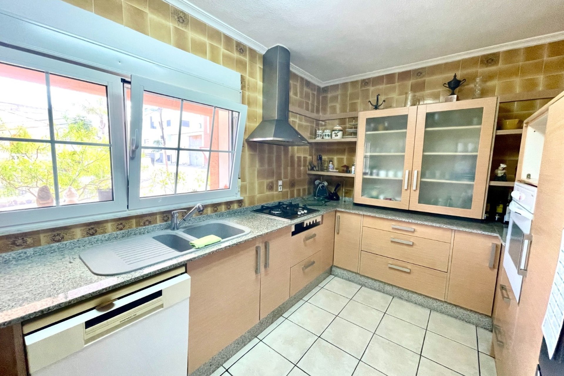 Reventa - Villa -
Benijofar - pueblo