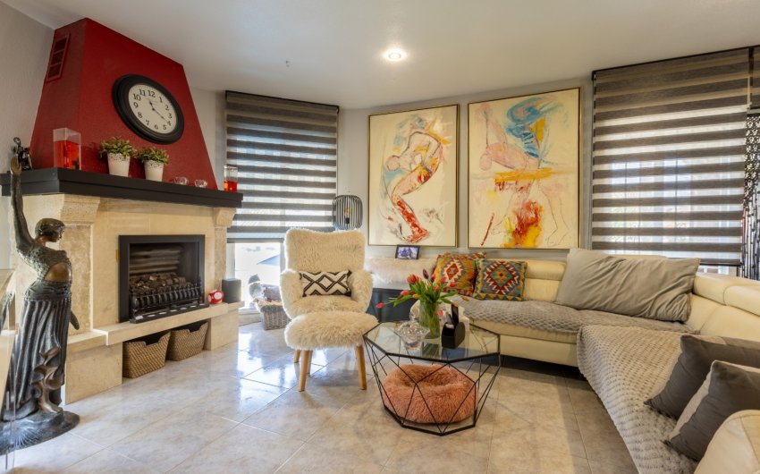 Reventa - Villa -
Benijofar