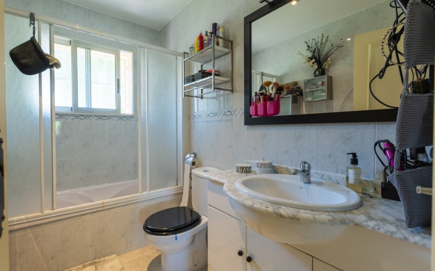 Reventa - Villa -
Benijofar