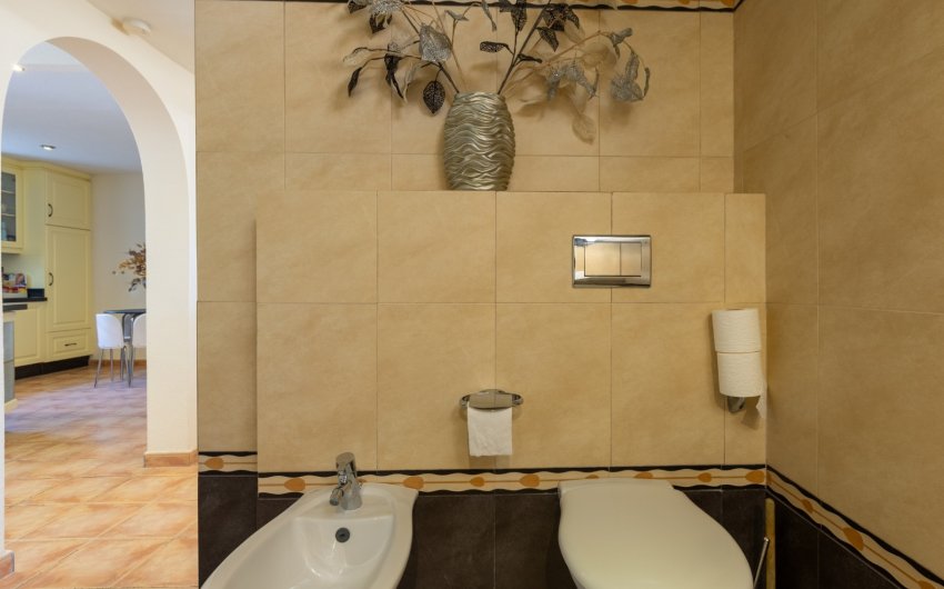 Reventa - Villa -
Benijofar