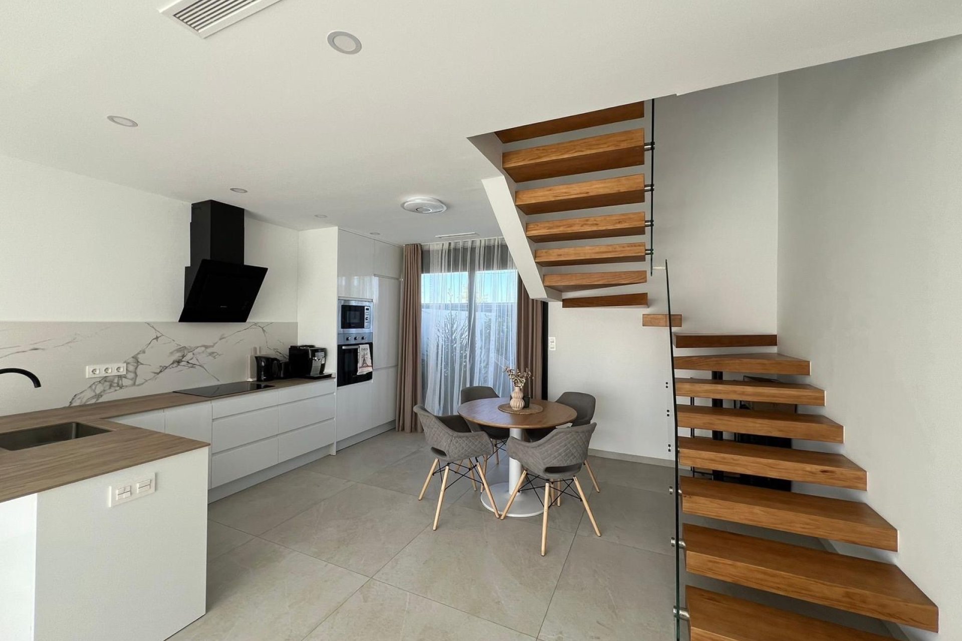 Reventa - Villa -
Benijofar