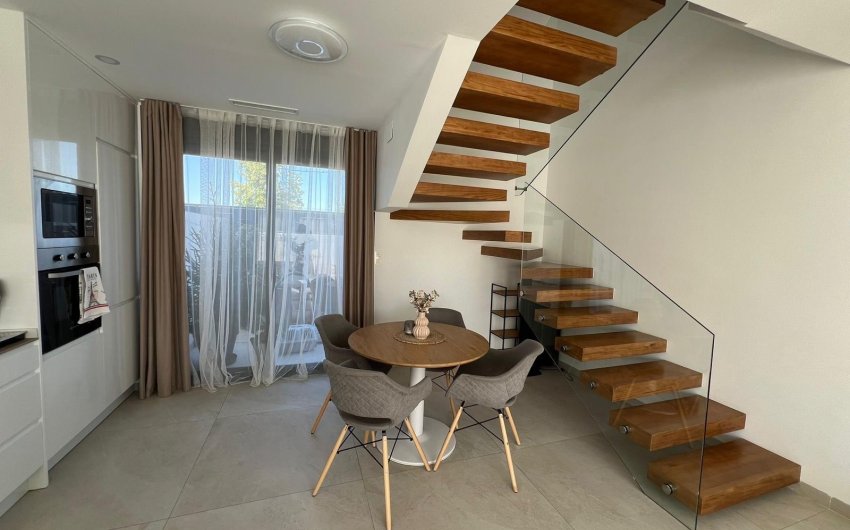 Reventa - Villa -
Benijofar