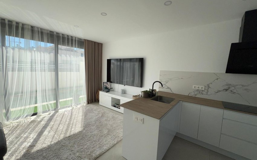 Reventa - Villa -
Benijofar