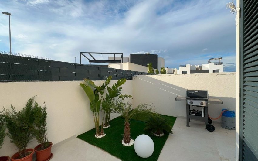 Reventa - Villa -
Benijofar