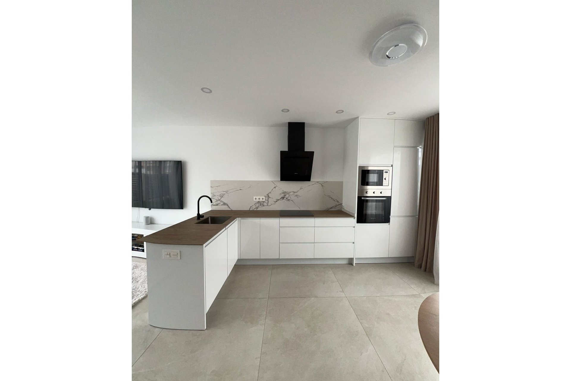 Reventa - Villa -
Benijofar