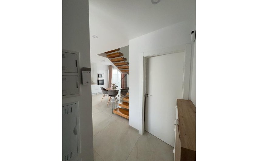 Reventa - Villa -
Benijofar