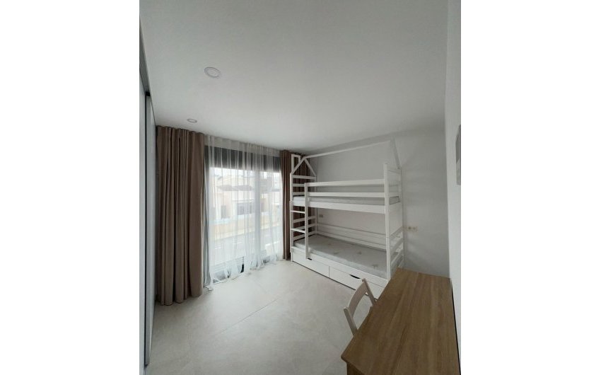 Reventa - Villa -
Benijofar