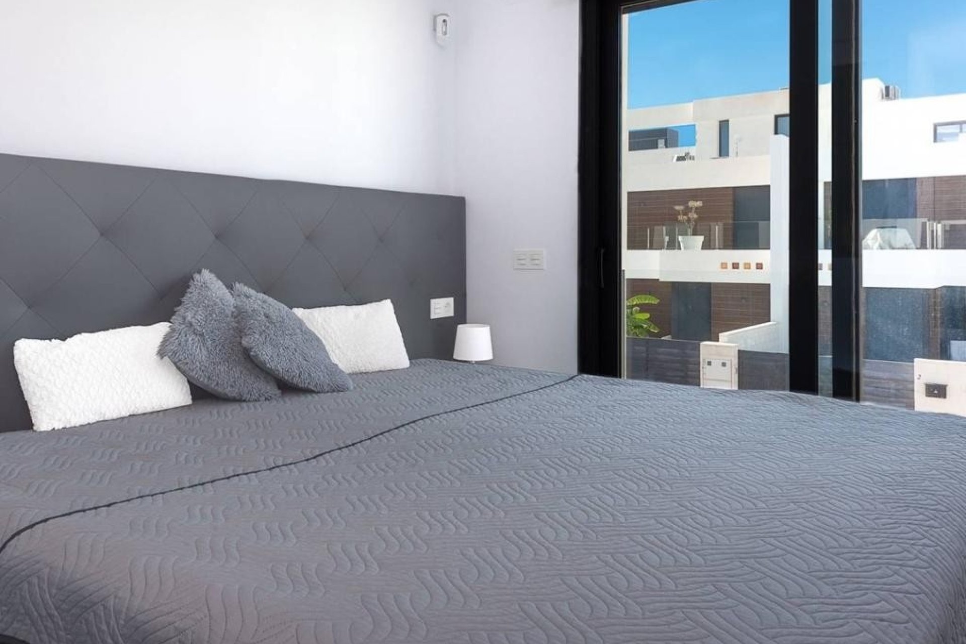 Reventa - Villa -
Benijofar