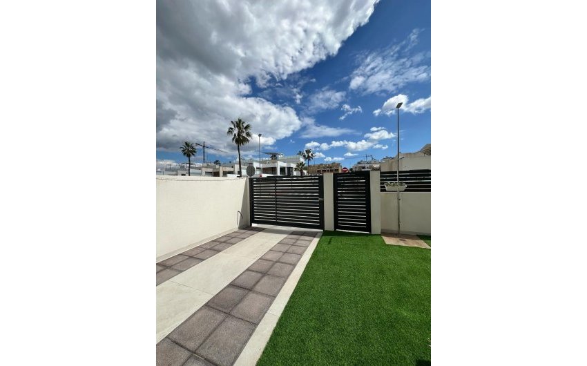 Reventa - Villa -
Benijofar