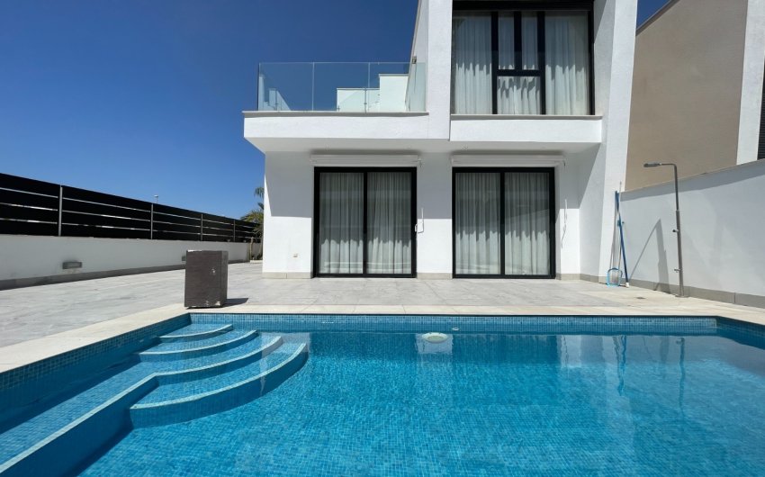 Reventa - Villa -
Benijofar