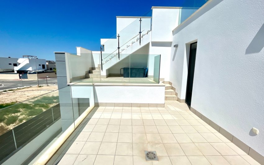 Reventa - Villa -
Benijofar