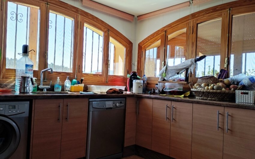 Reventa - Villa -
Benillup