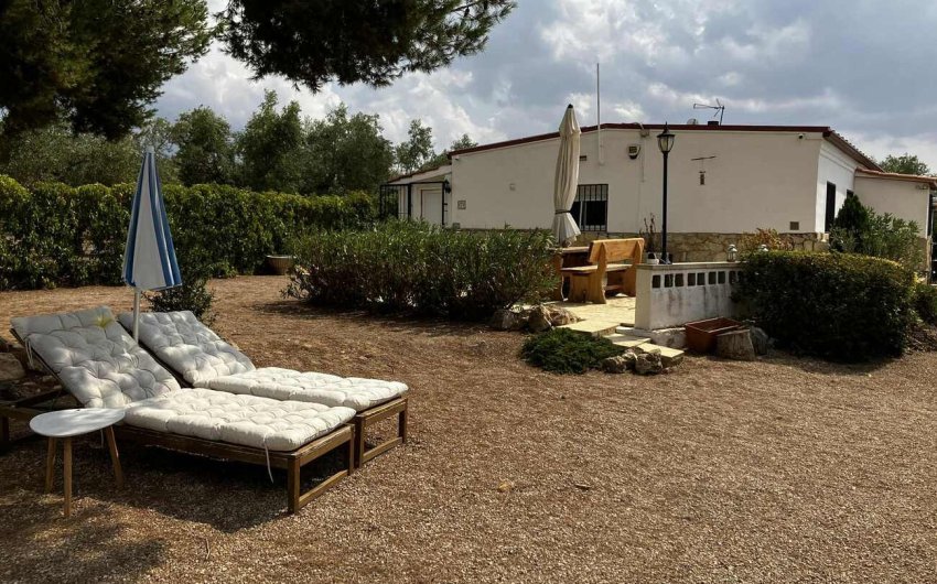 Reventa - Villa -
Biar - Costa Blanca