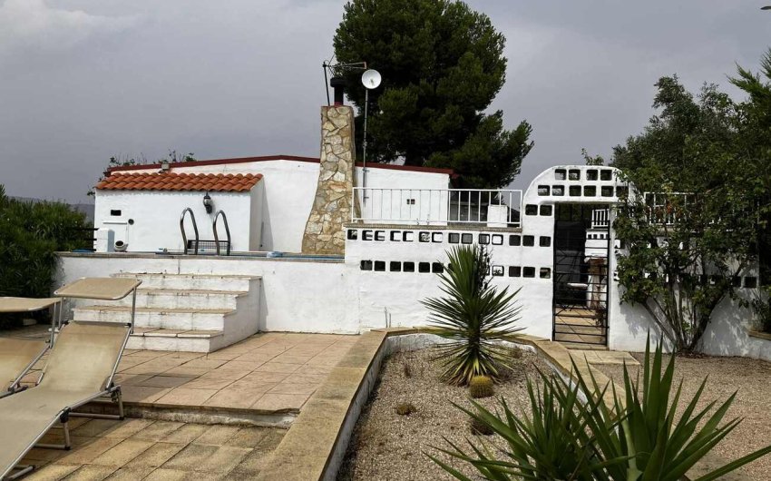 Reventa - Villa -
Biar - Costa Blanca