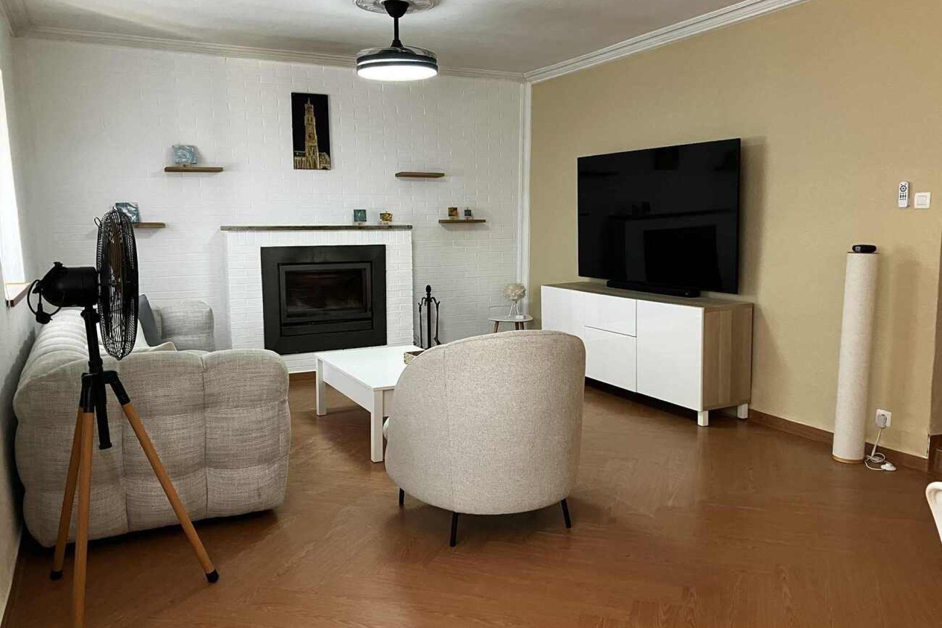 Reventa - Villa -
Biar - Costa Blanca