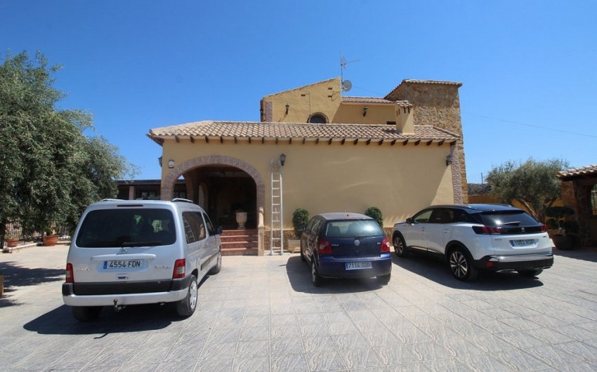 Reventa - Villa -
Bigastro - Inland