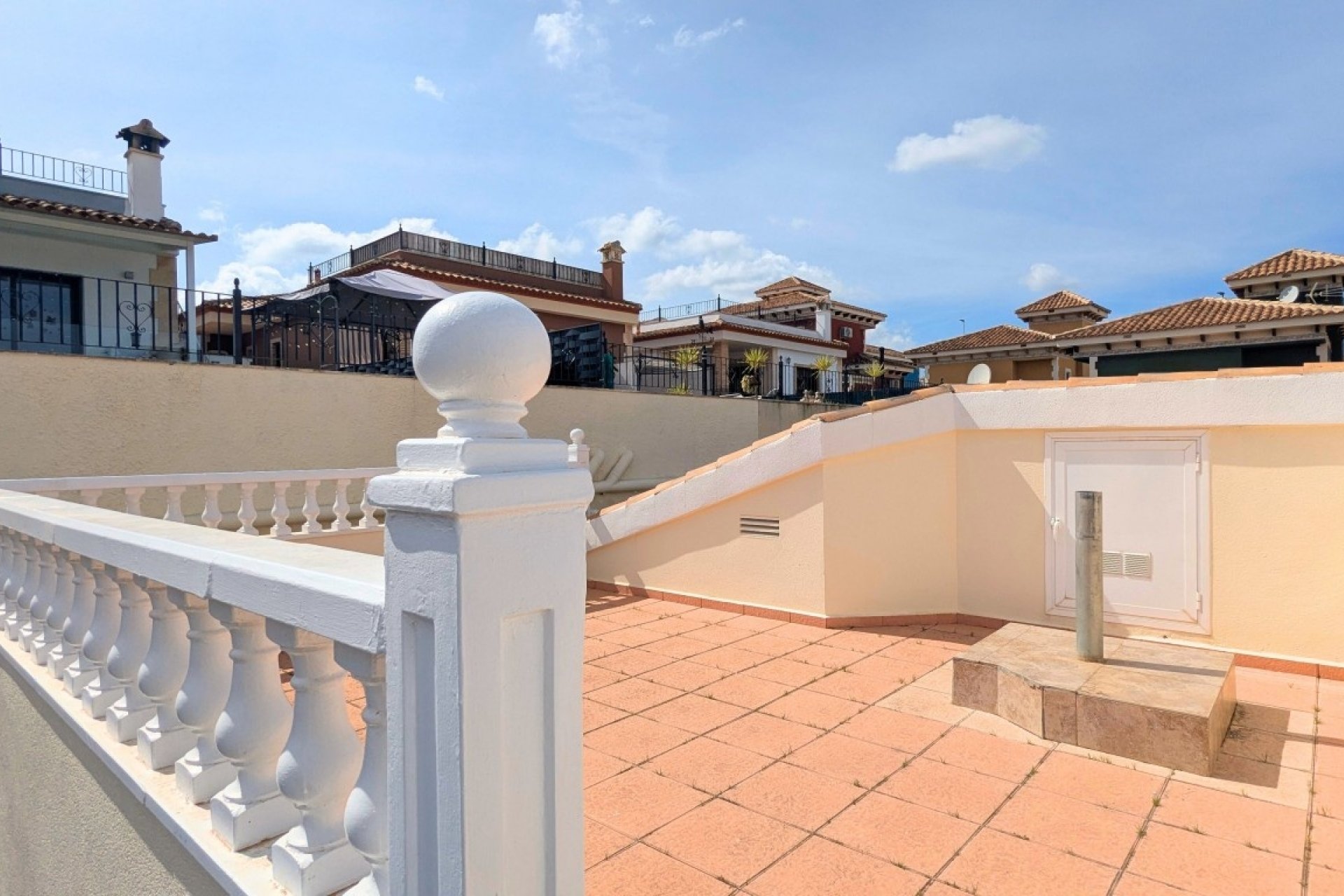 Reventa - Villa -
Bigastro - Inland