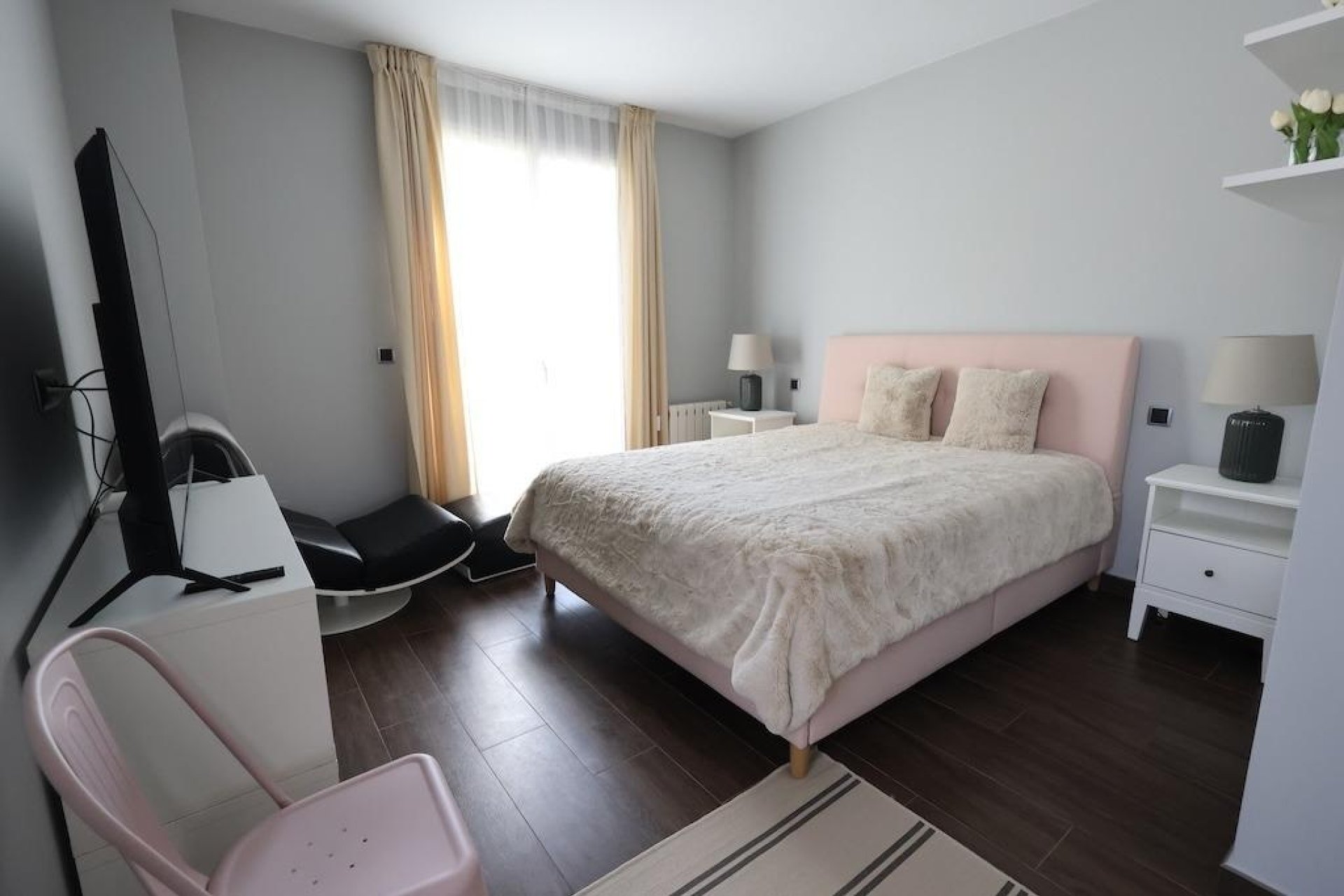 Reventa - Villa -
Cabo Roig - Costa Blanca