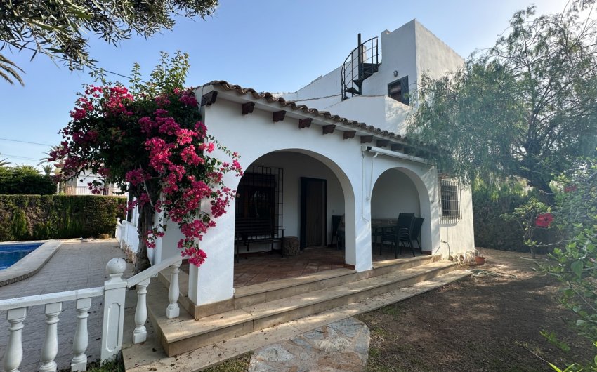 Reventa - Villa -
Cabo Roig - Costa Blanca
