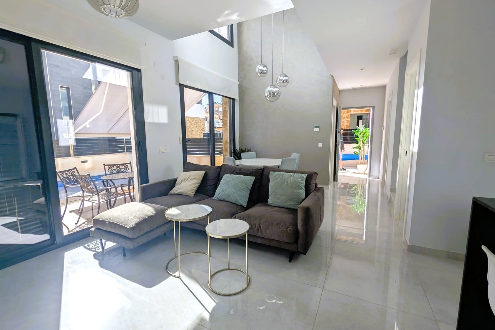 Reventa - Villa -
Cabo Roig - Costa Blanca