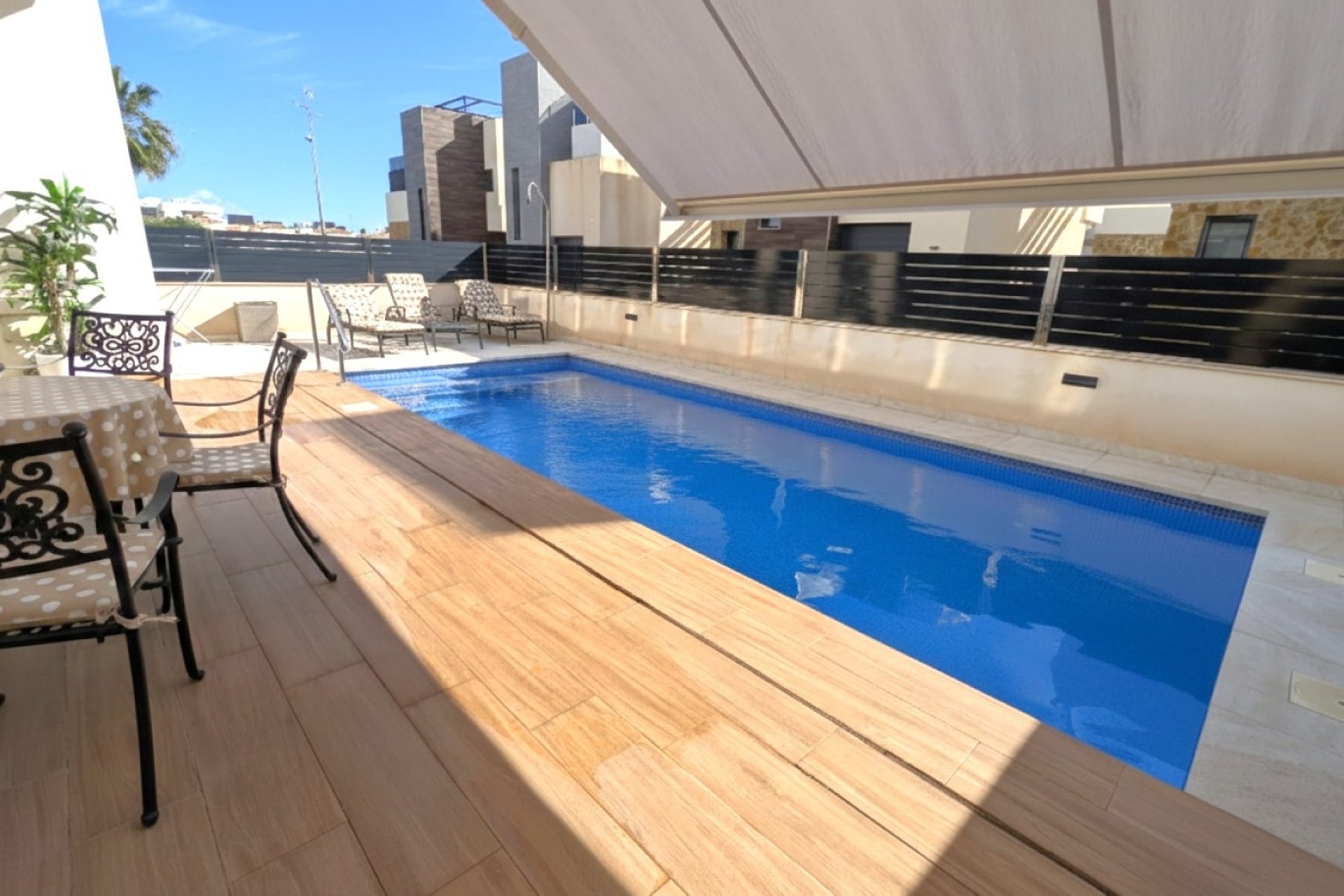 Reventa - Villa -
Cabo Roig - Costa Blanca