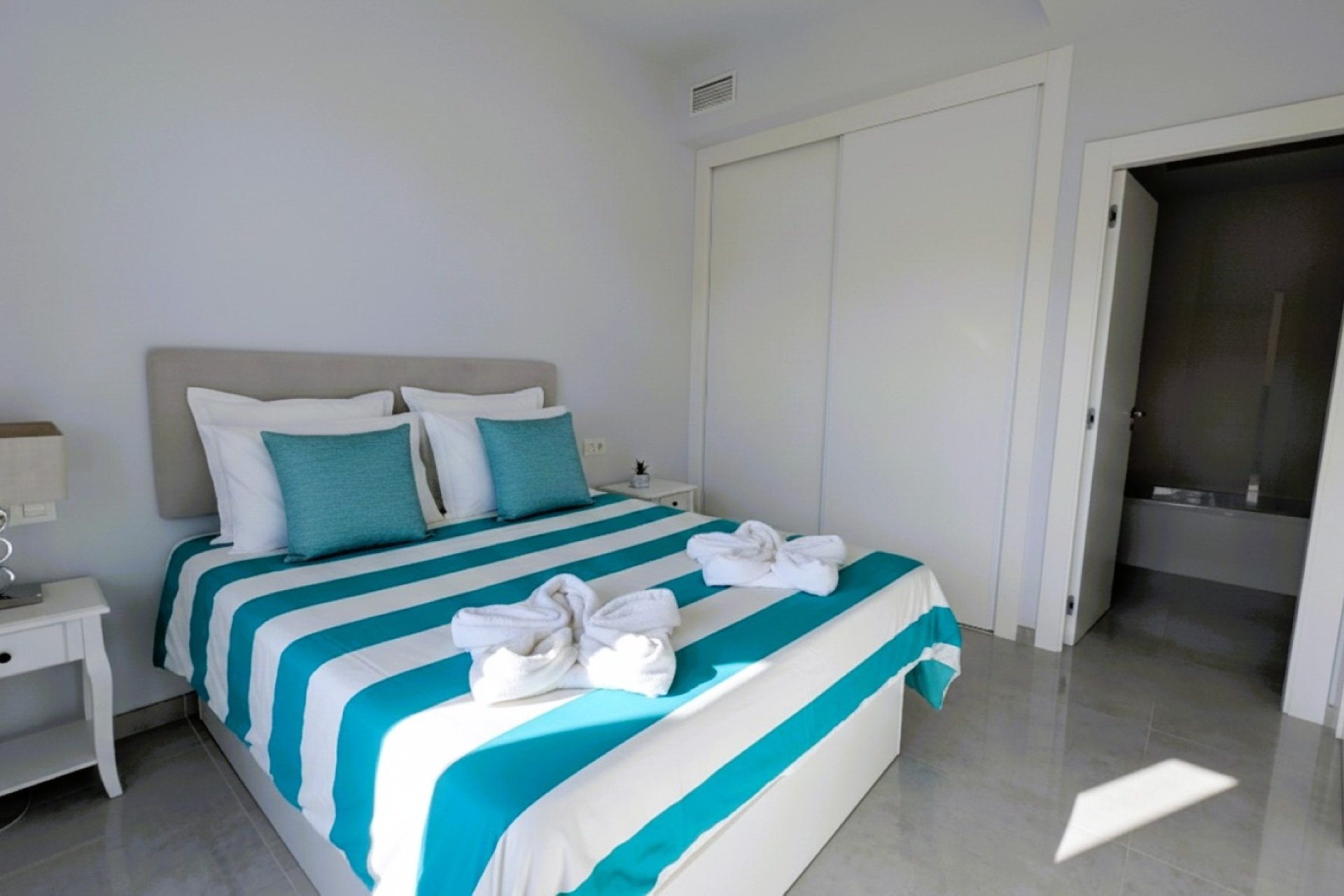 Reventa - Villa -
Cabo Roig - Costa Blanca