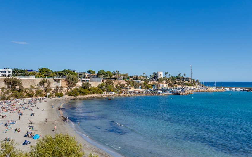 Reventa - Villa -
Cabo Roig - Costa Blanca