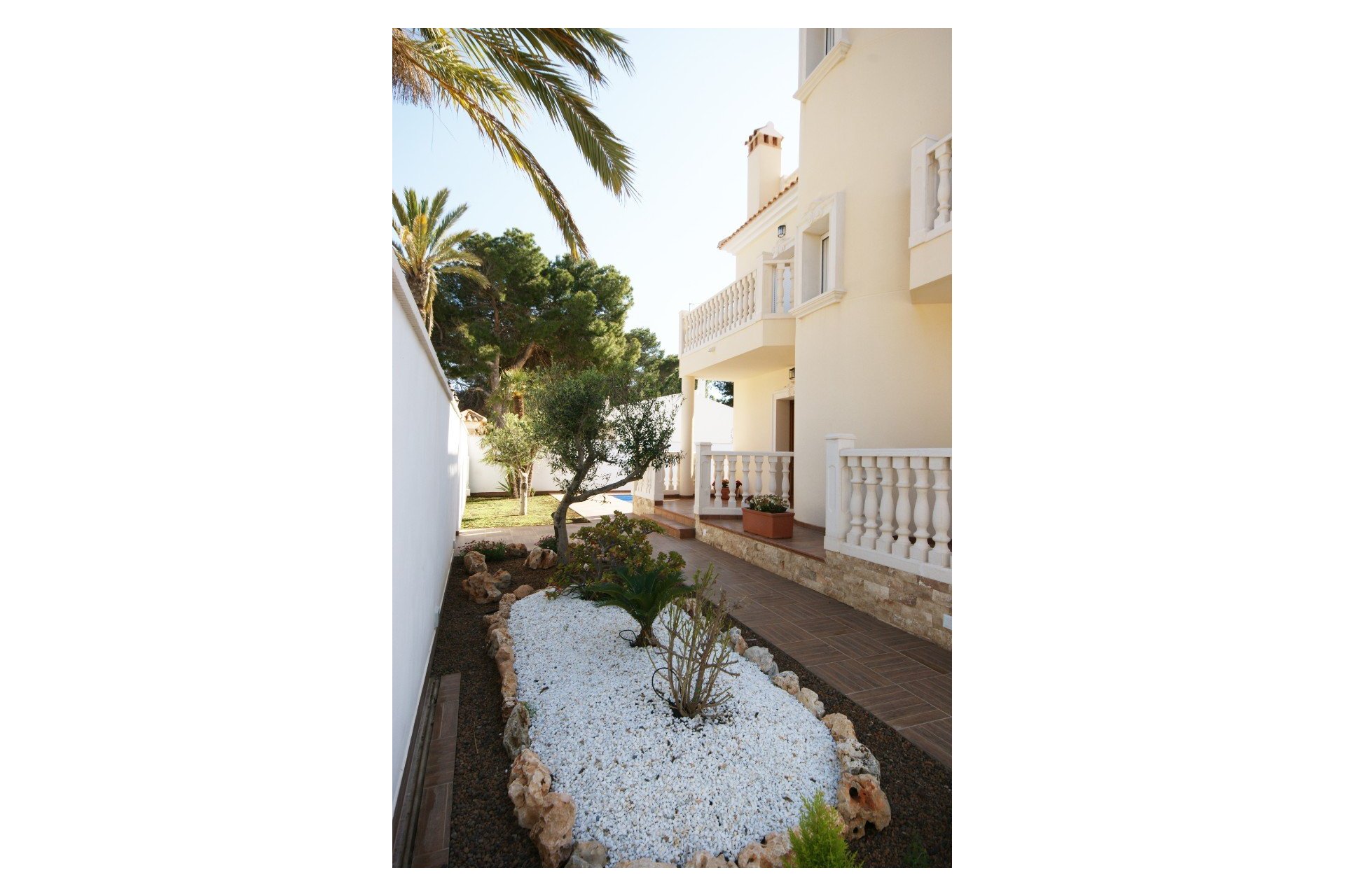 Reventa - Villa -
Cabo Roig - Costa Blanca