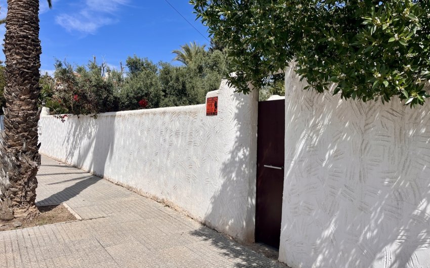 Reventa - Villa -
Cabo Roig - Costa Blanca